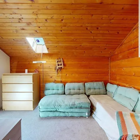 Apartment In A Chalet In Family Friendly And Cosy *