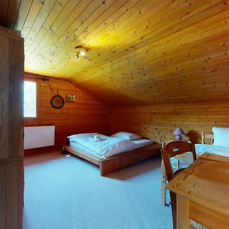 Apartment In A Chalet In Family Friendly And Cosy
