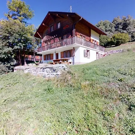 Apartment In A Chalet In Family Friendly And Cosy